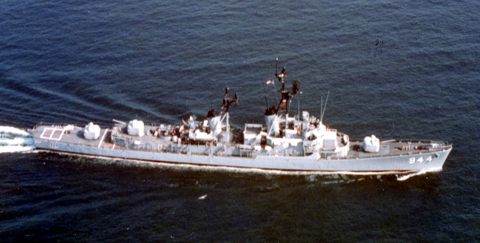 USS Mullinnix