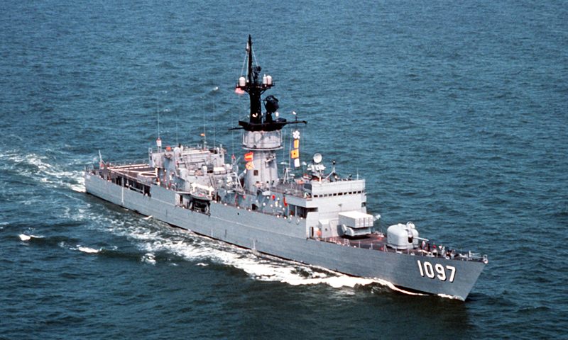 USS Moinester
