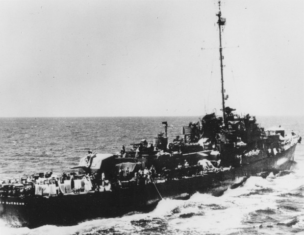 USS Richard W. Suesens