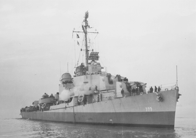 USS Zellars